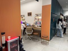 -海马体照相馆(万菱汇店)