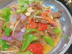 -醉美云南·云南菜主题餐厅(昆明站北京路双龙商场店)