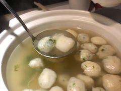 鱼丸汤-日丰园海肠水饺·老字号大连海鲜(和平广场店)