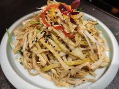 手撕黄泥笋-北平盛世·新京菜·北京烤鸭(劲松·双井店)