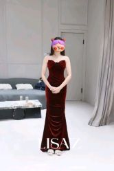 -Renee芮亦婚纱(原丽莎)