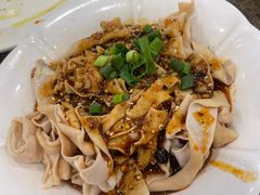-周家大连水饺(美专校街店)