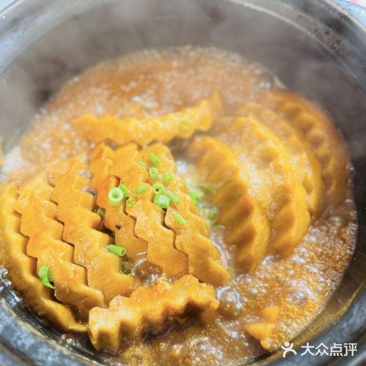 奎屯人更信任的老字号餐厅，天北新区俭寨小公鸡