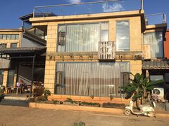 -夏屿湖畔.落日湖景餐厅(普者黑景区店)