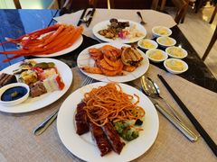 榴莲-东方红海鲜百汇(国际大厦店)