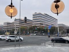 -星巴克臻选(上海虹桥新天地三店)
