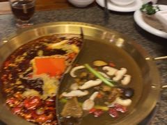 -小天鹅火锅·一线江景洪鼎旗舰店(洪崖洞店)