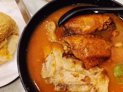 番茄浓汤鸡翅猪扒通粉-华嫂冰室(尖沙咀店)