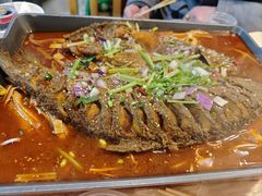 -郑记•不夜城烧烤•龙虾•虾蟹(黄鹤楼店)