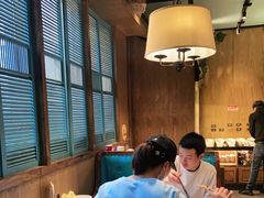 -领鲜活海鲜榴莲自助火锅(东门店)