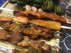-乡村馕坑肉·烧烤·新疆菜·本地人更爱吃(阿勒泰首店)