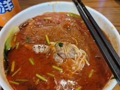 -何记花甲(海岸城旗舰店)