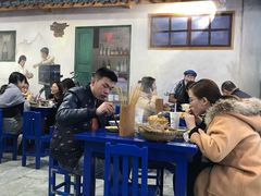 -马路边边·成都串串(翠柏路店)