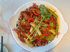 -乡土黄·鲜牛肉火锅·小龙虾(兴业街店)