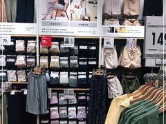 -优衣库(东莞东城万达广场店)