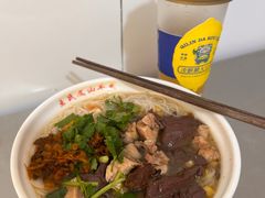 -文山荷鲜居(翠湖店)