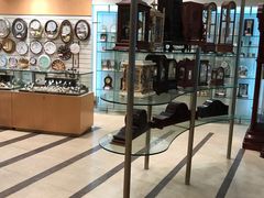 -亨得利钟表商店