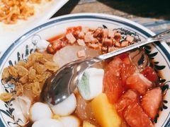 -鸡遇虾煲干锅火锅(小寨金莎店)