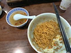 -蟹上黄·蟹黄面·江南糖水(人民广场店)