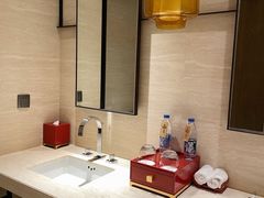 -上海衡山路十二号华邑酒店