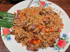 牛肝菌炒饭-婉泰·特色小吃·舂鸡脚(告庄二店)