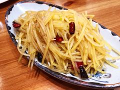 醋溜土豆丝-娄三少·老北京春饼烤鸭家常菜(富力又一城店)