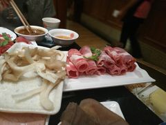 -百年川椒重庆老火锅(光谷店)