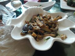 -金鹤酒店•本地海鲜•莱州菜