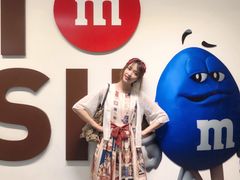 -m豆巧克力世界(上海世茂广场店)