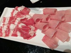 -重庆小天鹅自助火锅店(空港跨境店)
