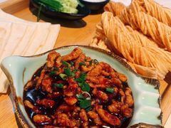 -魏铭鱼头捞饭(晋阳路店)