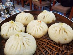 排骨肉包子-张包铺(道外店)