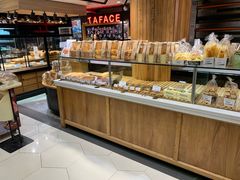 -金鹰超市(国际购物中心新街口店)