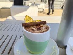 -UNI UNI(环亚凯瑟琳店)