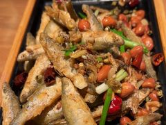 -自己人·宜昌菜(水悦城店)
