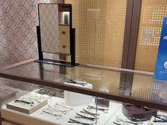 -茂昌眼镜(南京东路店)