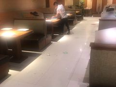 -汉巴9号自助餐厅(新潮尚品超市店)