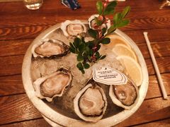 -斯普汇生蚝牛排馆(中骏世界城店)