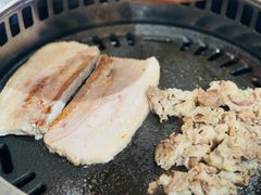 -香猪坊韩国烤肉专属门店(魏公村店)