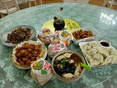 -天天向上素食餐厅(五台山店)