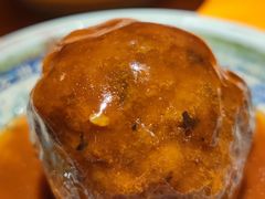 咸蛋黄狮子头-老外婆本帮面(塔城路店)