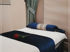 -新盈光·云会所(百丈东路店)
