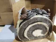 黑芝麻芝士犇犇卷-星巴克(天津东江道香年广场店)