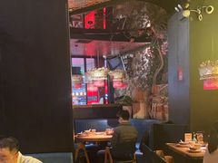 -吃饭皇帝大土家民族菜(正大广场店)