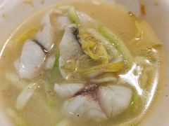 -龙桥私厨·姜花菊花过桥鱼·顺德菜(容桂店)