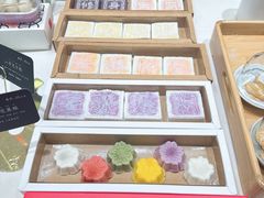 -阮大兴糕团(杭州西湖银泰百货店)