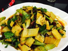 -瑞杰烧烤店·24小时营业(山东路店)