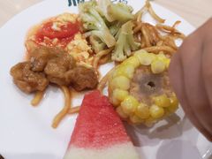 -梦航彩虹之约自助餐厅(华府天地店)