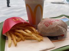 -麦当劳(北苑秋实路店)