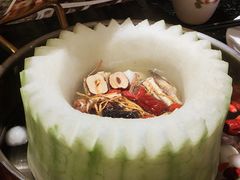 -得意咚瓜·顺德鱼生·冬瓜火锅(深圳首店)